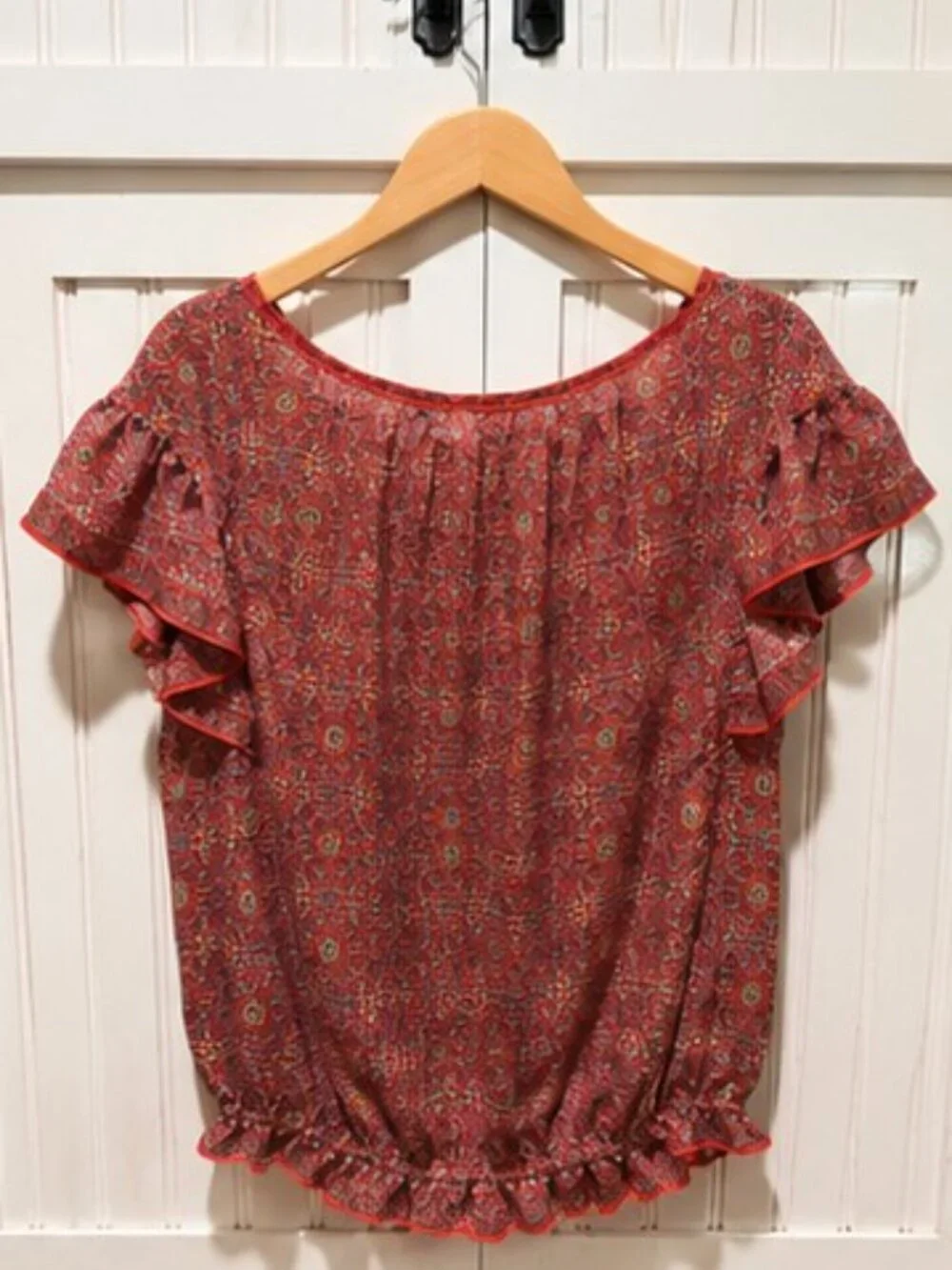 NWT Max Studio Coral Floral Medallion Print Flutter Sleeve Blouse Size Large - Picture 2 of 5